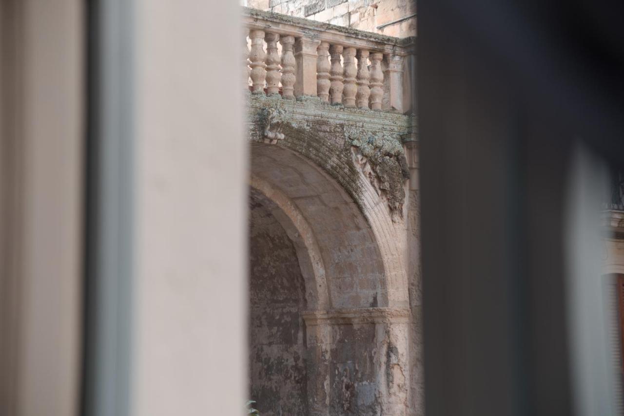 Litium 3 Bed and Breakfast Λέτσε Εξωτερικό φωτογραφία
