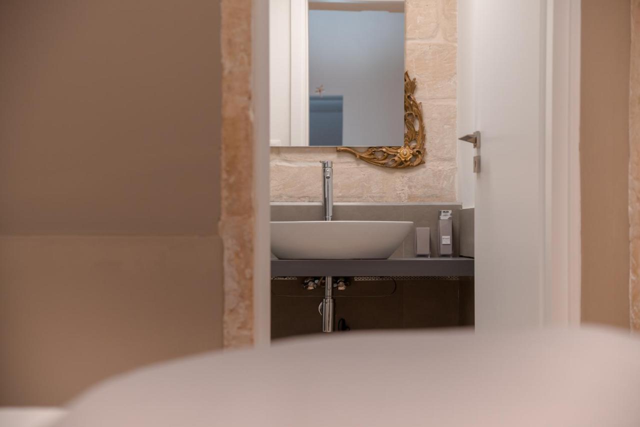 Litium 3 Bed and Breakfast Λέτσε Εξωτερικό φωτογραφία